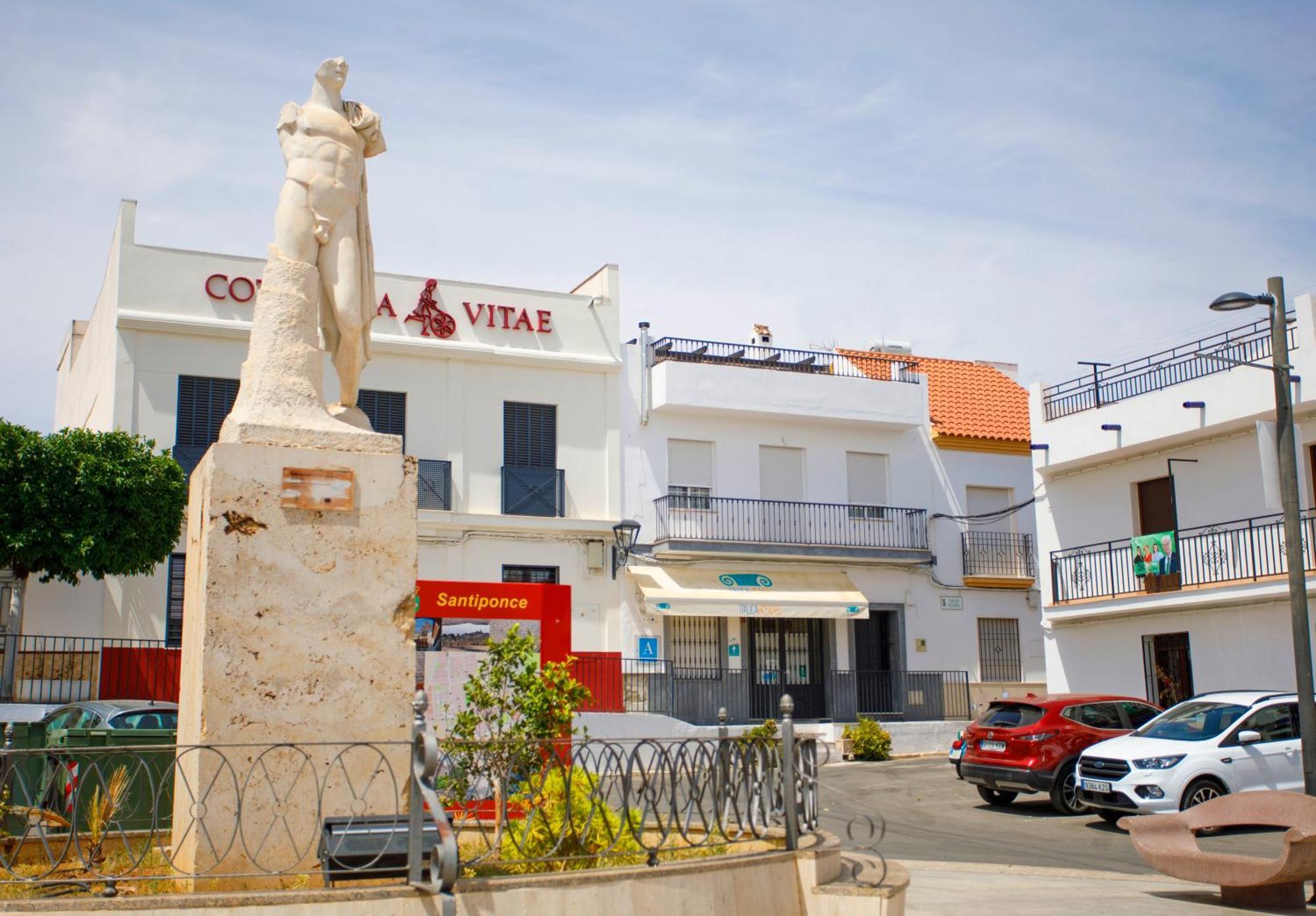 סנטיפונסה Italica Hostel מראה חיצוני תמונה